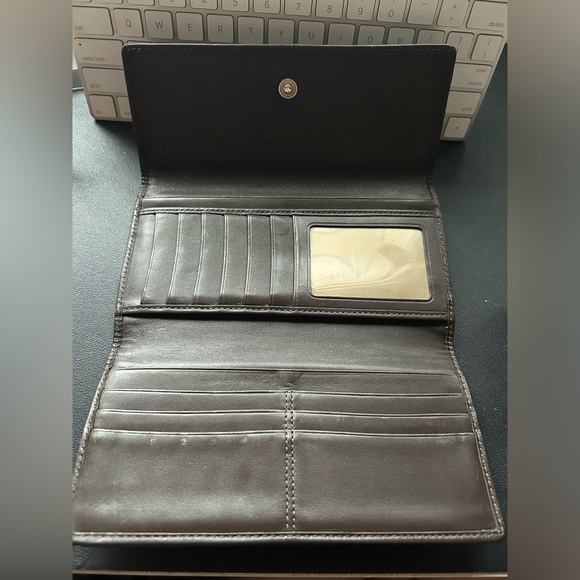 Coach wallet with cheque book holder - Picture 2 of 3